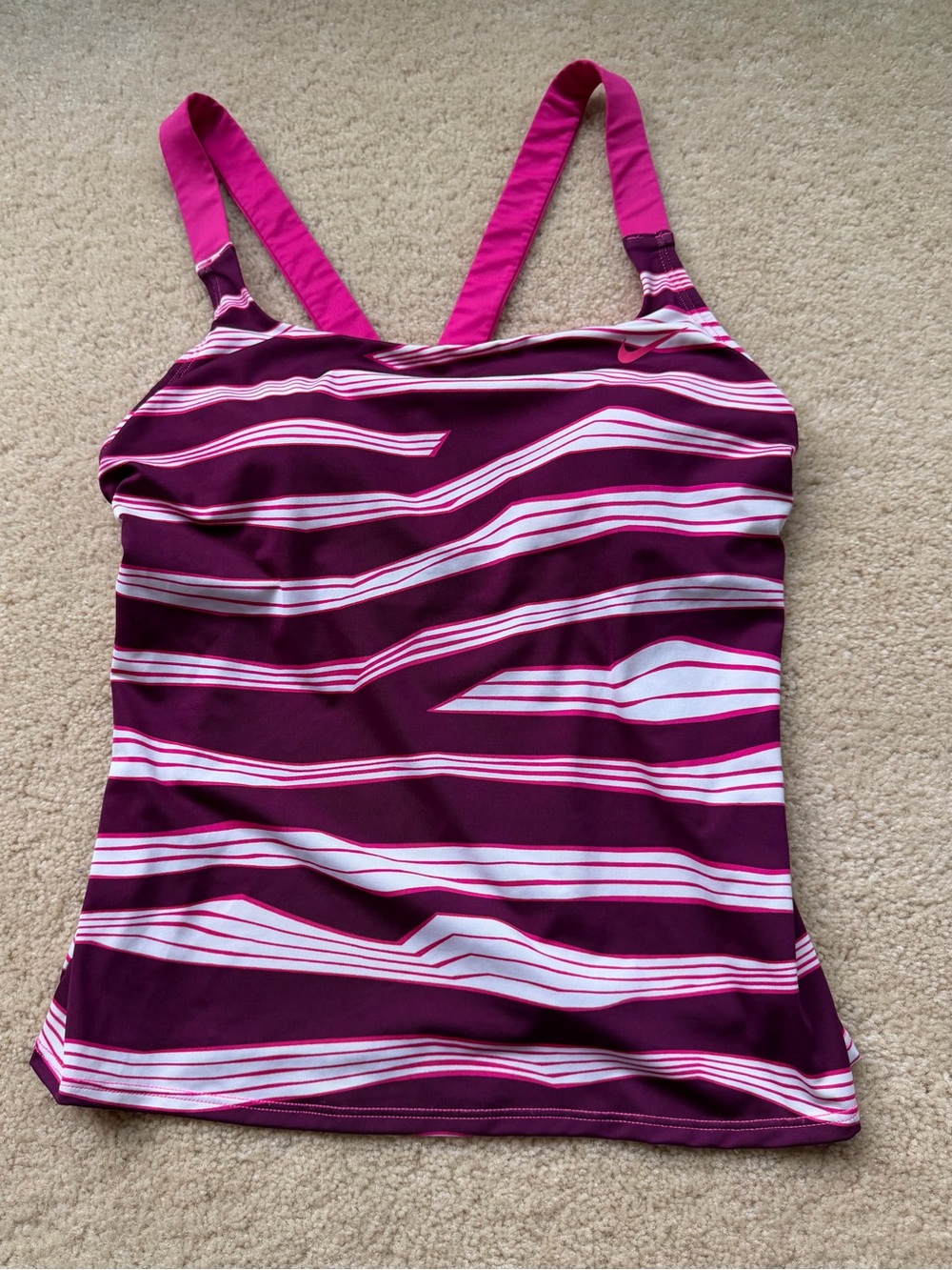 Nike Women’s Pink & White Striped Tankini Top w/ Shelf Bra - M - EUC - Stretch